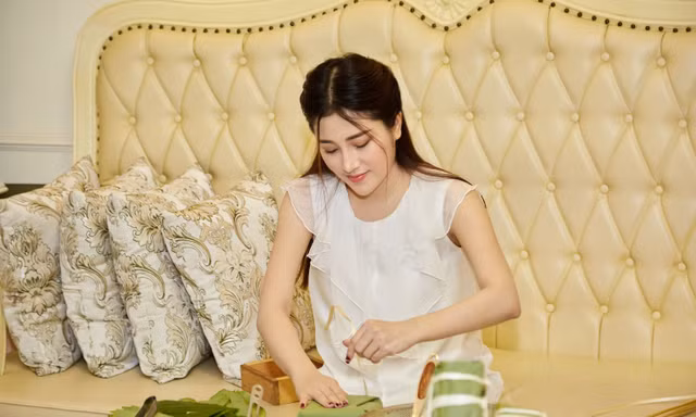 'Ngọc nữ bolero' Tố My ám ảnh vì Tết nào cũng bị hỏi chuyện lấy chồng