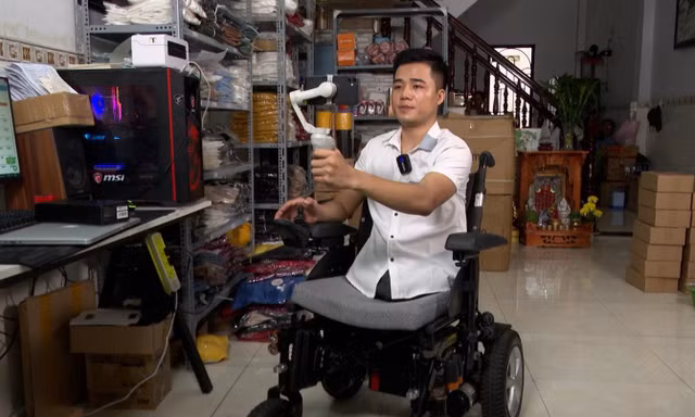 Chàng trai ‘không chân’ và nguồn năng lượng tích cực gây bão cộng đồng mạng