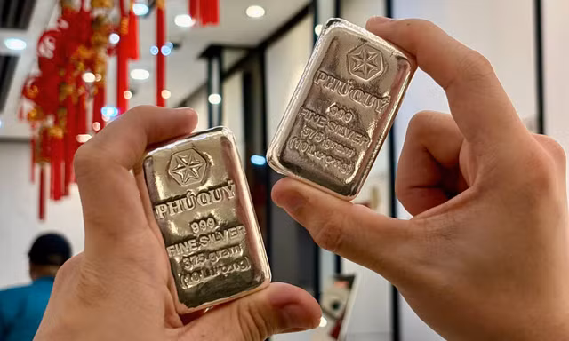 Bạc Thỏi Phú Quý thanh khoản cao nhất trên thị trường bạc vật chất
