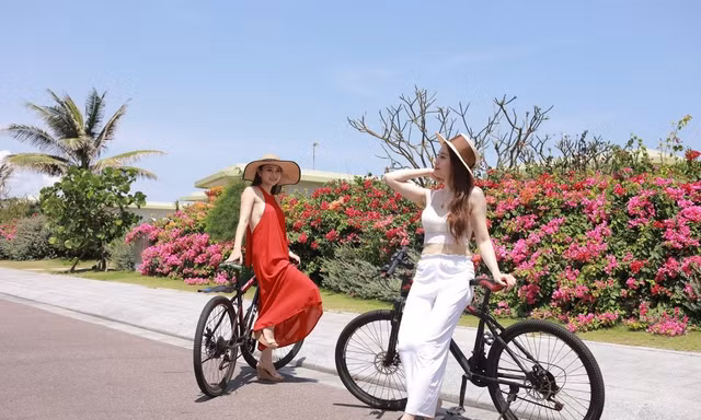 Khách Việt chọn nghỉ lễ tại khách sạn 5 sao dịp 30/4: An toàn và đa trải nghiệm