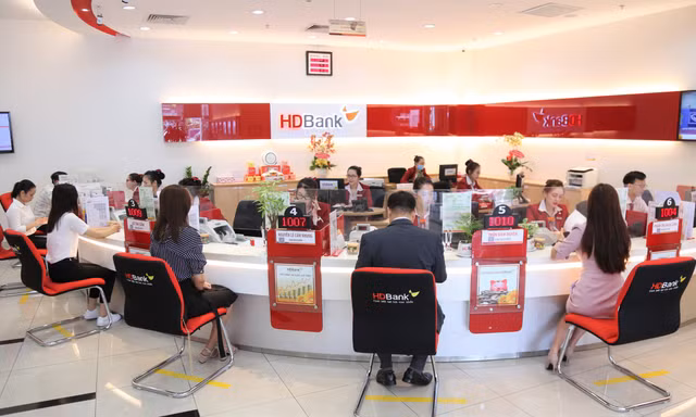 Thông điệp 'Happy Digital Bank' đưa BCTN HDBank giành nhiều giải thưởng lớn