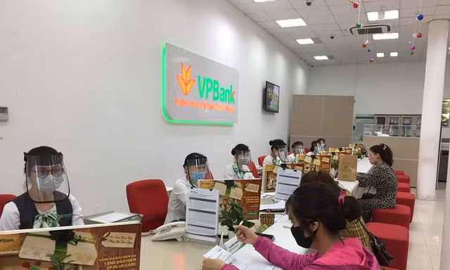 VPBank triển khai gói hỗ trợ đặc biệt thứ 2, giảm lãi suất đến 2% cho doanh nghiệp gặp khó