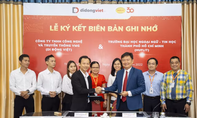 Di Động Việt hợp tác chiến lược với Đại học HUFLIT trong việc tiếp nhận, tuyển dụng nhân lực
