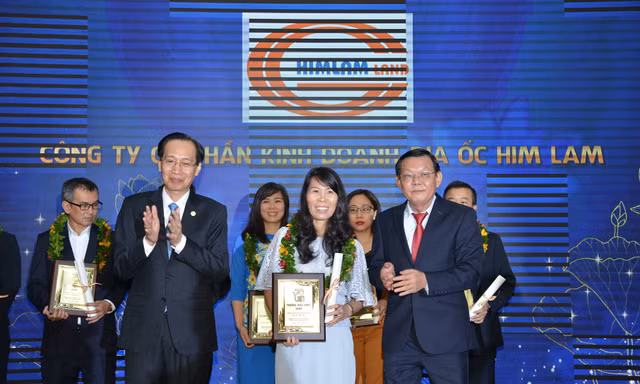 Him Lam Land liên tiếp được xướng tên tại lễ trao giải Thương hiệu Việt được yêu thích nhất 2020