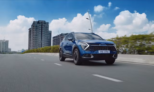 Kia ưu đãi tháng 4, Sportage giá đặc biệt chỉ từ 779 triệu đồng
