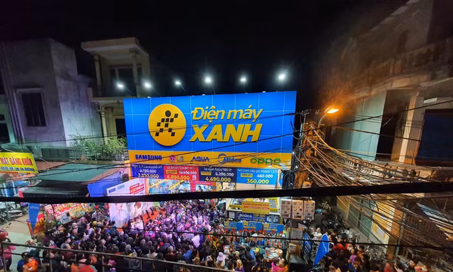 MWG vẫn tăng số lượng shop mới và đạt doanh thu khủng trong mùa dịch