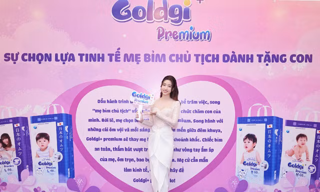 Hoa hậu Đỗ Mỹ Linh chính thức trở thành Đại sứ độc quyền thương hiệu Bỉm Nhật Goldgi