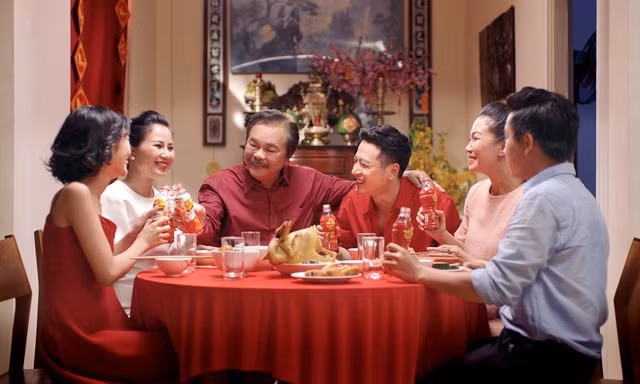 Gen Z chọn quà gì cho gia đình ngày Tết