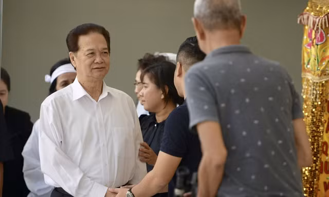 Nguyên Thủ tướng Nguyễn Tấn Dũng gửi lời chia buồn tới gia đình cố nghệ sĩ Chánh Tín