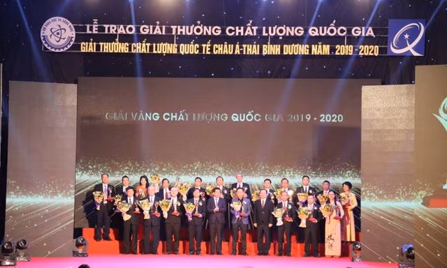 Capital House vinh dự nhận Giải Vàng Chất lượng Quốc gia năm 2020