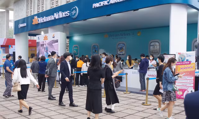 Vietnam Airlines Group kích cầu hàng không, du lịch tại hội chợ VITM Hà Nội 2023
