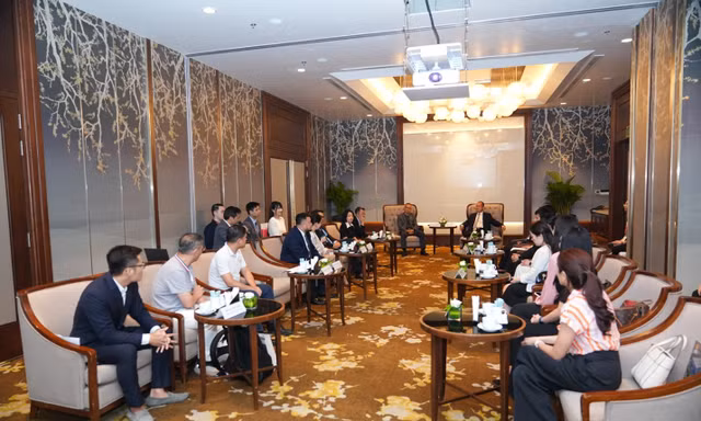 ROX iPark thúc đẩy hợp tác phát triển khu công nghiệp với đối tác Hong Kong (Trung Quốc) và Thâm Quyến