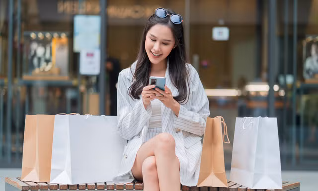 Chi tiêu và tiết kiệm thông minh để tiến tới tự do tài chính