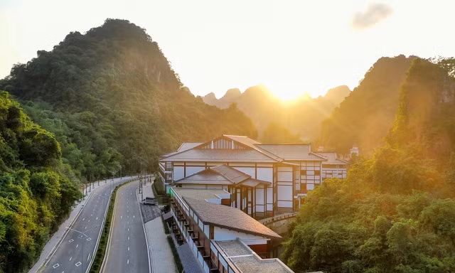 Bật mí những công dụng tuyệt vời từ nguồn khoáng nóng tại Yoko Onsen Quang Hanh