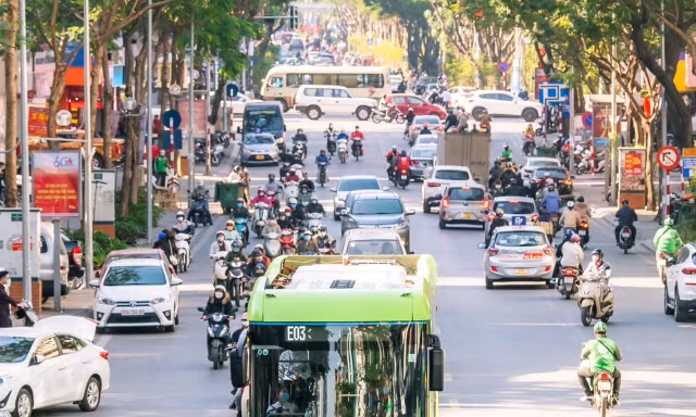 VinBus chính thức vận hành tuyến E10 kết nối KĐT Ocean Park với Sân bay Quốc tế Nội Bài