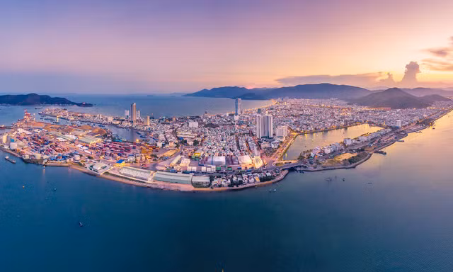 Du lịch khởi sắc, căn hộ biển cao cấp Quy Nhơn thăng hạng