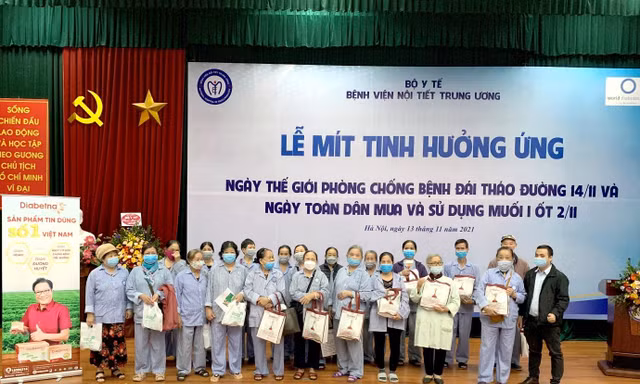 Diabetna đồng hành cùng BV Nội tiết TW chăm sóc sức khỏe người tiểu đường