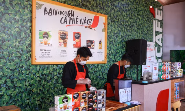 Hành trình từ hạt cà phê trên nông trại đến ly Nescafé cho người yêu cà phê Việt