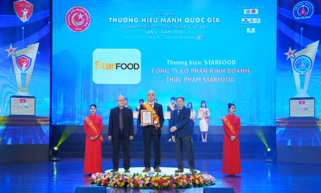 StarFOOD được vinh danh top 10 'Thương hiệu mạnh quốc gia 2024'