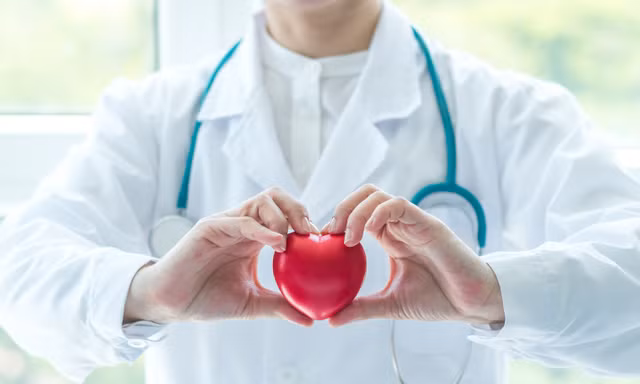 Phối hợp thực hiện chương trình đào tạo y khoa trực tuyến