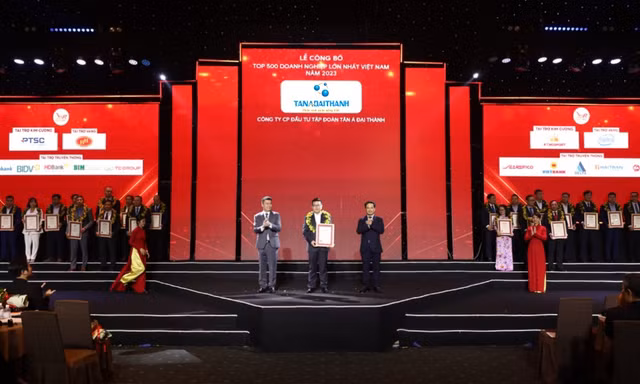 Tân Á Đại Thành tăng 10 bậc, xếp hạng 81 doanh nghiệp tư nhân lớn nhất Việt Nam