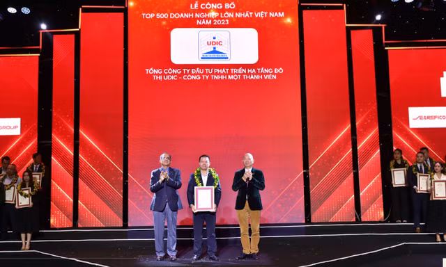 UDIC 7 năm liên tiếp lọt Top 500 Doanh nghiệp lớn nhất Việt Nam 