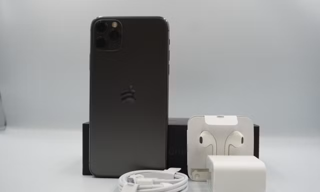 iPhone 11 Pro Max - chiếc iPhone 3 tuổi hoàn hảo cho bạn