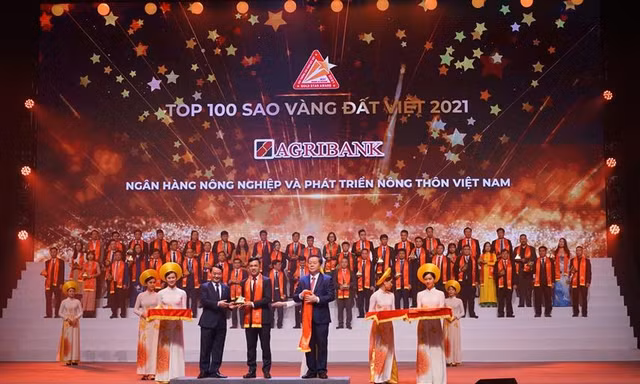 Agribank vinh dự đạt giải thưởng Sao Vàng đất Việt năm 2021