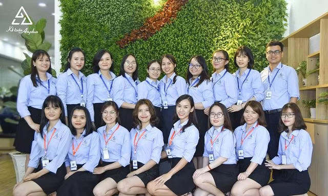 Kế toán Anpha tư vấn: Bán hàng vỉa hè có cần giấy phép kinh doanh