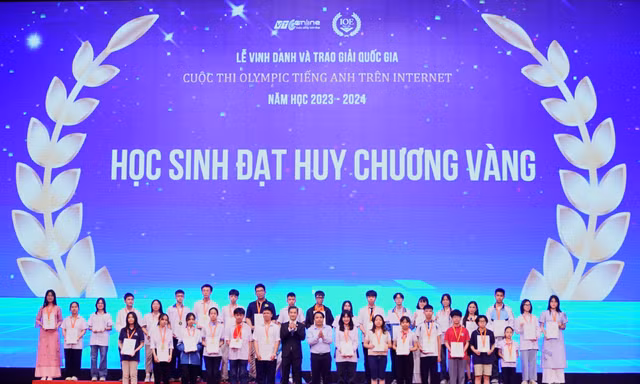 IOE: Vinh danh học sinh xuất sắc toàn quốc năm học 2023- 2024