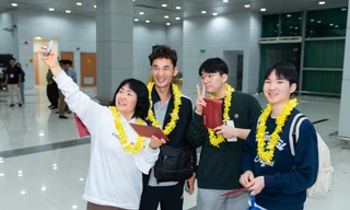 Khách Hàn Quốc 'xông đất' đảo ngọc 