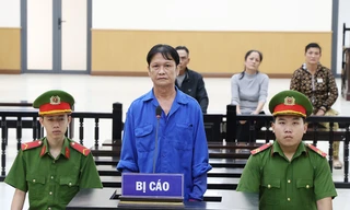 Lĩnh 16 năm tù vì đánh hàng xóm tử vong