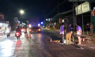 Va chạm với xe chở rác, một người đi xe máy chết tại chỗ