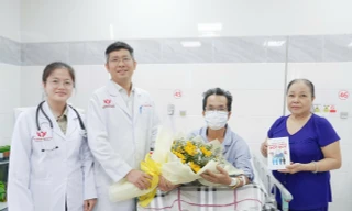 Một bác sĩ bị ngưng tim, ngưng thở 2 lần do nhồi máu cơ tim ngay trong ca trực