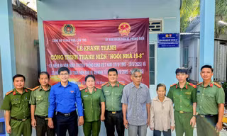 Thanh niên Công an Cần Thơ tặng nhà 19/8 cho chiến sĩ khó khăn