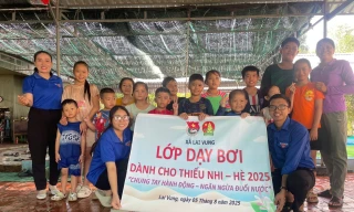  Dạy bơi miễn phí cho trẻ em Đồng Tháp