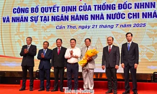Công bố quyết định của Thống đốc Ngân hàng Nhà nước về công tác cán bộ
