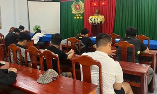 Năm 2025, hơn 200 cô dâu ở Vĩnh Long kết hôn với người nước ngoài