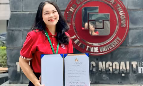 Nữ sinh Ngoại thương nhận học bổng toàn phần thạc sĩ tại Tây Ban Nha 