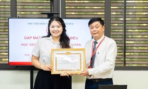 GPA 4.0 chưa phải là tất cả đối với một sinh viên AJC