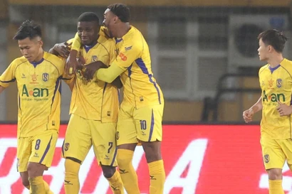 HIGHLIGHTS: Moore giúp SLNA hạ Hải Phòng