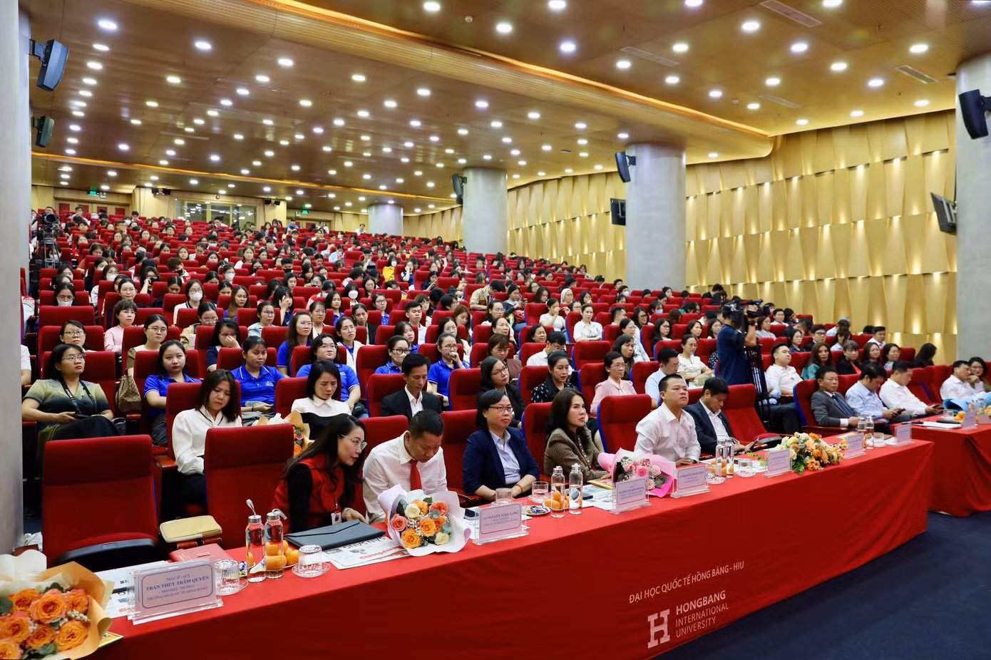 2b42760a45a8cdf694b9-1.jpg