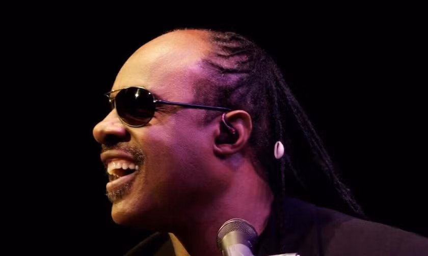 Stevie Wonder kiện vị hôn thê cũ vì 'bùng' tiền thuê nhà 38 năm