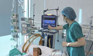 Bé gái 11 tuổi mắc bệnh dại: Hồi chuông cảnh tỉnh cho các bậc phụ huynh