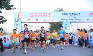 Gần 3000 vận động viên chạy góp quỹ vì bệnh nhân ung thư có hoàn cảnh khó khăn