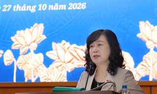 Bộ trưởng Đào Hồng Lan khóc tại buổi họp báo về hiến mô, tạng