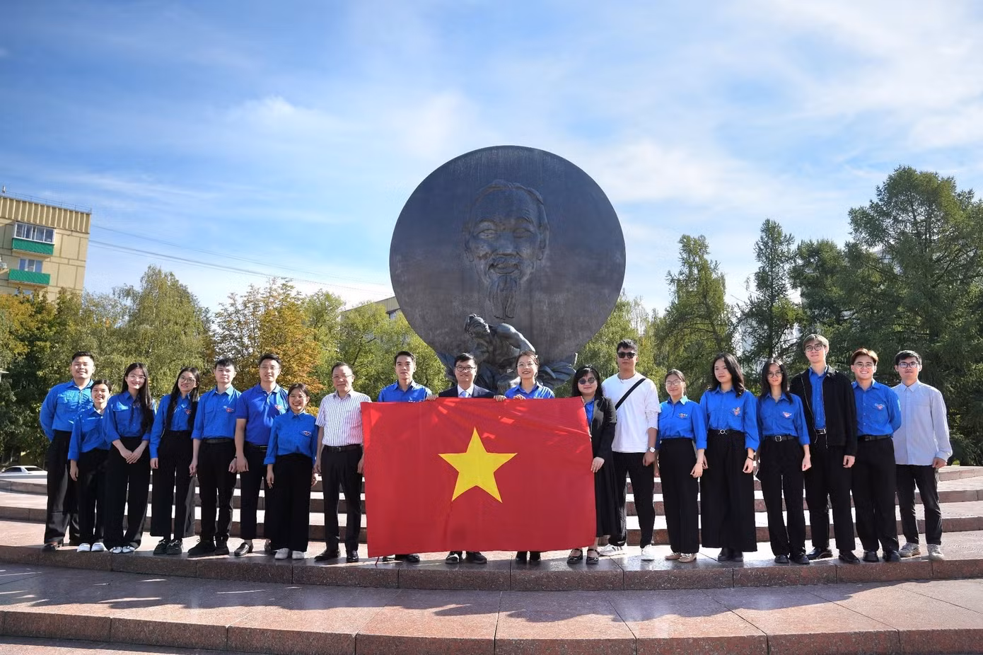 tienphong-lbnga11.jpg