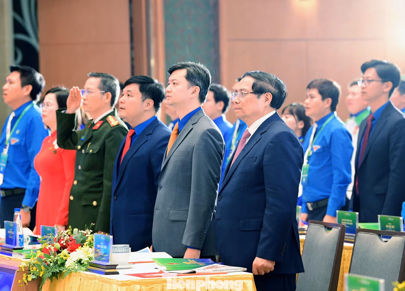 tp-thutuong3.jpg