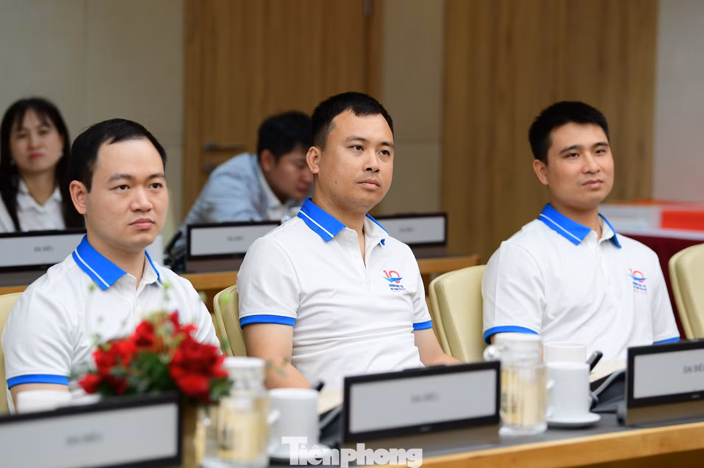 tp-guongmattre-giaoluu-viettel4.jpg