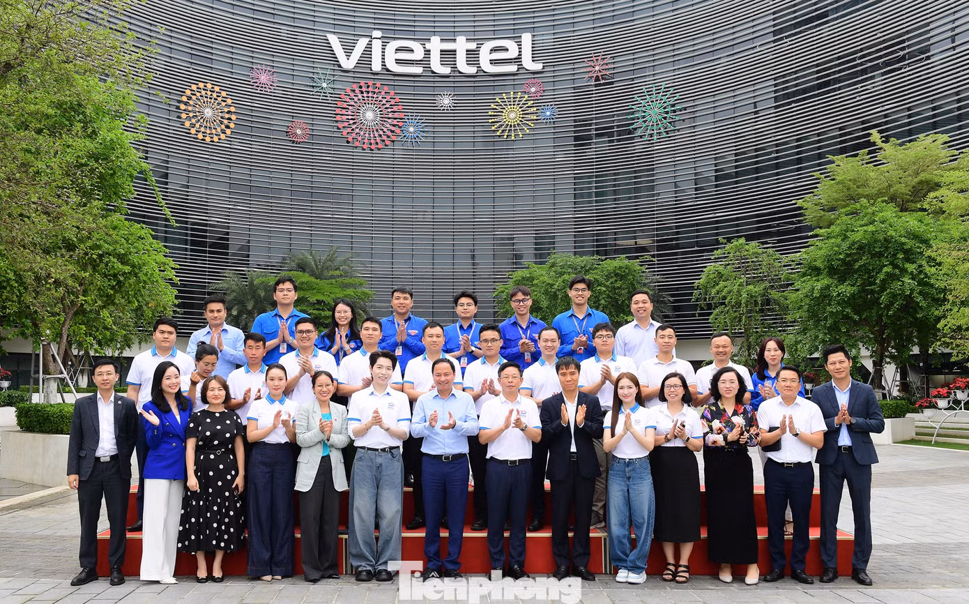 tp-guongmattre-giaoluu-viettel25.jpg